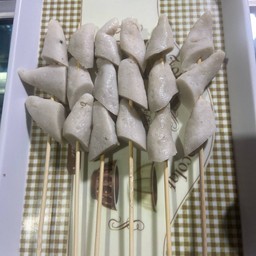 ขนมปังปิ้งเตาถ่านซอยงามเขตต์