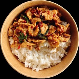 กะเพราหมูชิ้น