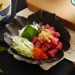 Tuna Tataki ยำปลาทูน่า