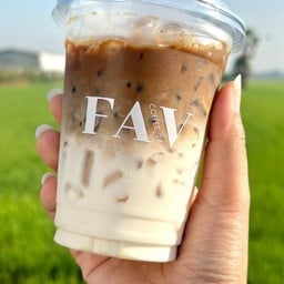 FAV COFFEE & MORE.