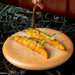 Jodhpuri Mirchi Vada.