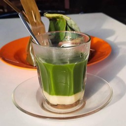 ชาเขียวร้อน