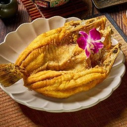 ปลากะพงทอดน้ำปลา