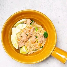 ข้าวผัดทูน่า