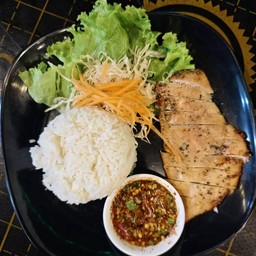 ข้าวไก่ อบพริกไทยดำ