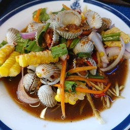 ยำหอยแครง