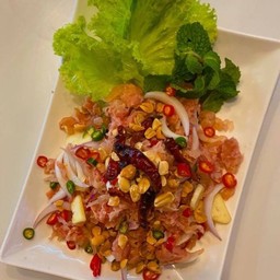 ยำแหนมโบราณ