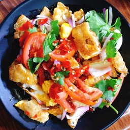 ยำไข่ดาว