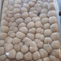 หมูปิ้งนมสดเจ๊เอ๊ะ