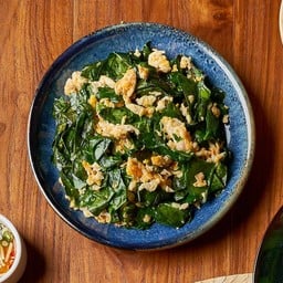 ใบเหลียงผัดไข่