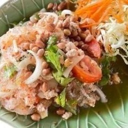 ยำวุ้นเส้นหมูสับ