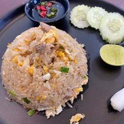 ข้าวผัดหมู
