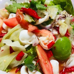 ยำรวมมิตร(ไม่ใส่เส้น)(กุ้งปลาหมึกหมูสับ)