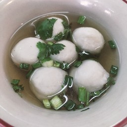 ลูกชิ้นปลาลวก