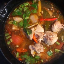 ต้มแซ่บซี่โครงอ่อน