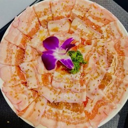 หมูสามชั้นฉันรักเธอ