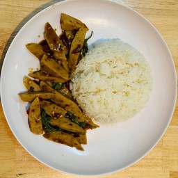 ข้าว+กะเพราหมูยอ