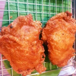 ไก่ทอด หมูปิ้ง