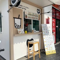 Owl cha  สาขาปั๊มบางจากพัฒนาการขาเข้า