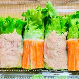 สลัดโรล ปูอัด ทูน่า