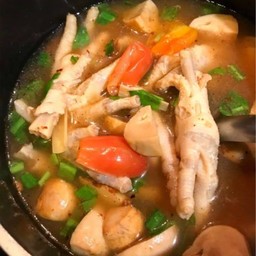 ต้มซุปเปอร์ตีนไก่