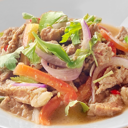 ยำเนื้อสันนอกย่าง