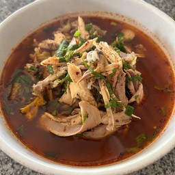 ยำจี้นไก่ใส่พริกลาบ