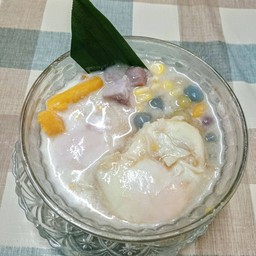 บัวลอยทรงเครื่องไข่แฝด(ไข่หวาน 2ฟอง)