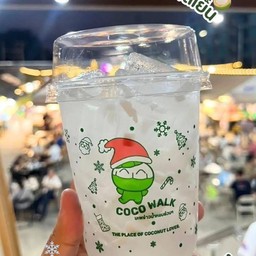 มะพร้าวน้ำหอม  สดเย็น