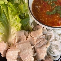 เมี่ยงมาดาม สุขาอุปถัมภ์1