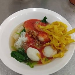 ก๋วยเตี๋ยวน้ำเย็นตาโฟต้มยำ
