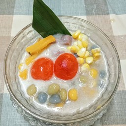 บัวลอยทรงเครื่องดับเบิ้ล(ไข่แดงเค็ม2ฟอง)