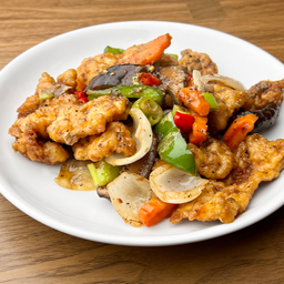 เนื้อปลาเก๋าผัดพริกไทดำ