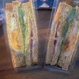 แซนวิชไข่ต้ม+โบโลน่า