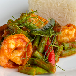 ข้าวราดผัดพริกแกงถั่ว