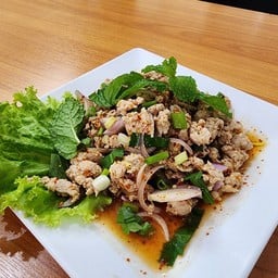 ลาบหมู (Larb Moo)