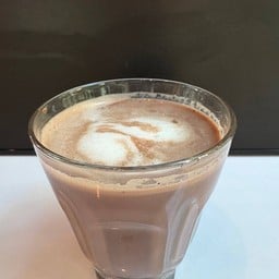 ช็อคโกแลตนมสดร้อน