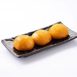 ซาลาเปาทอด 3 ชิ้น