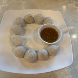 ปลาล้วน