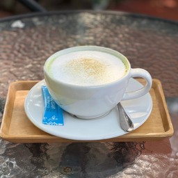 ชาเขียวนมร้อน