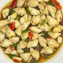 ปูก้อนผัดพริกขี้หนู