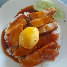ข้าวหมูแดง