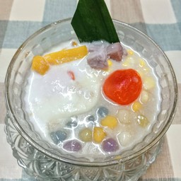 บัวลอยทรงเครื่องไข่ดูโอ้(ไข่หวาน+ไข่แดงเค็ม)