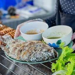 ปลาเผาจัมโบ้