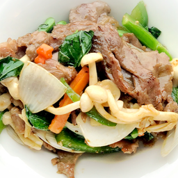 เนื้อสันนอกผัดน้ำมันหอย