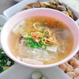 ก๋วยจั๊บธรรมดา