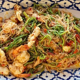 หมี่ผัดกระเฉด