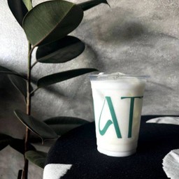 VANILLA ALMOND MILK (นมสดวานิลลาอัลมอนด์)