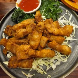 หมูสามชั้นทอดน้ำปลา