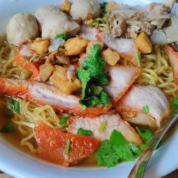 เตี๋ยวป๊อกป๊อกเก้า